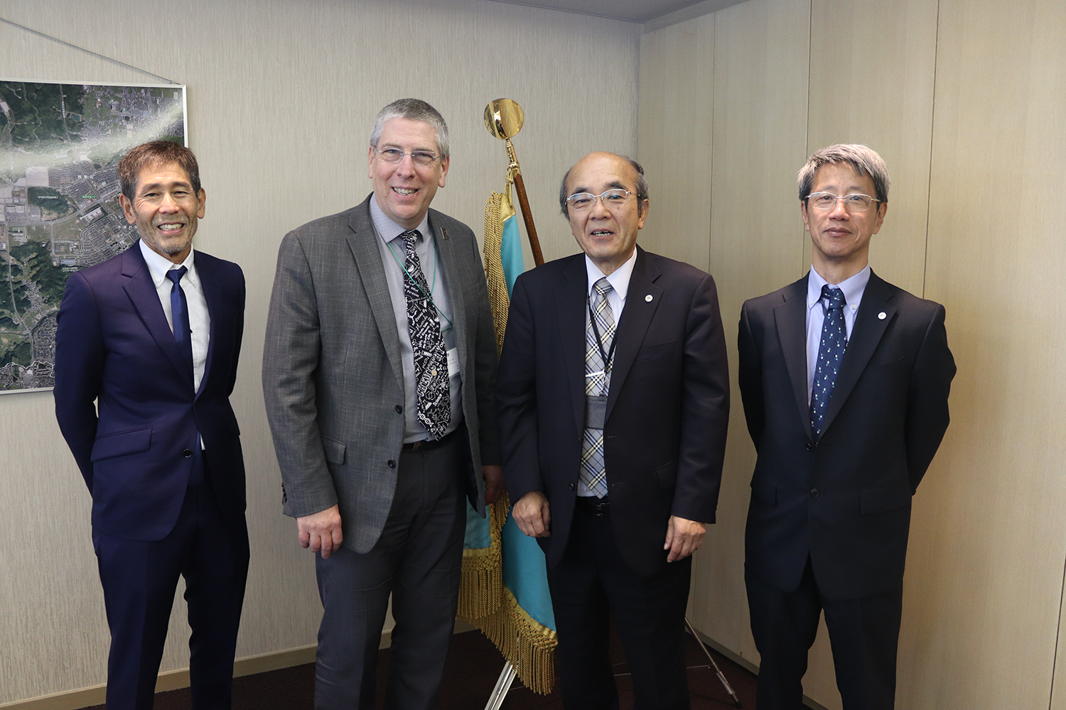 Representatives from the College of Biological Sciences and NAIST