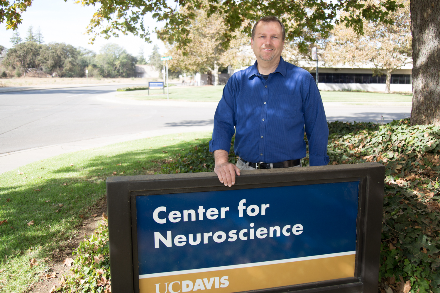 Usrey stands in front of the Center for Neuroscience