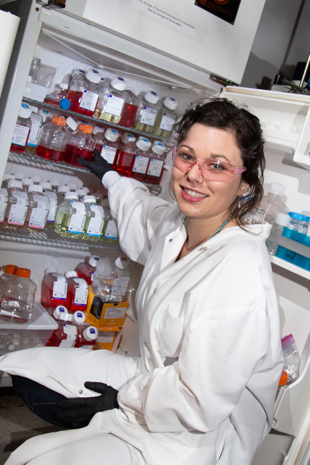 Cameron in the Olson Lab