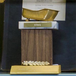 Bathtub trophy