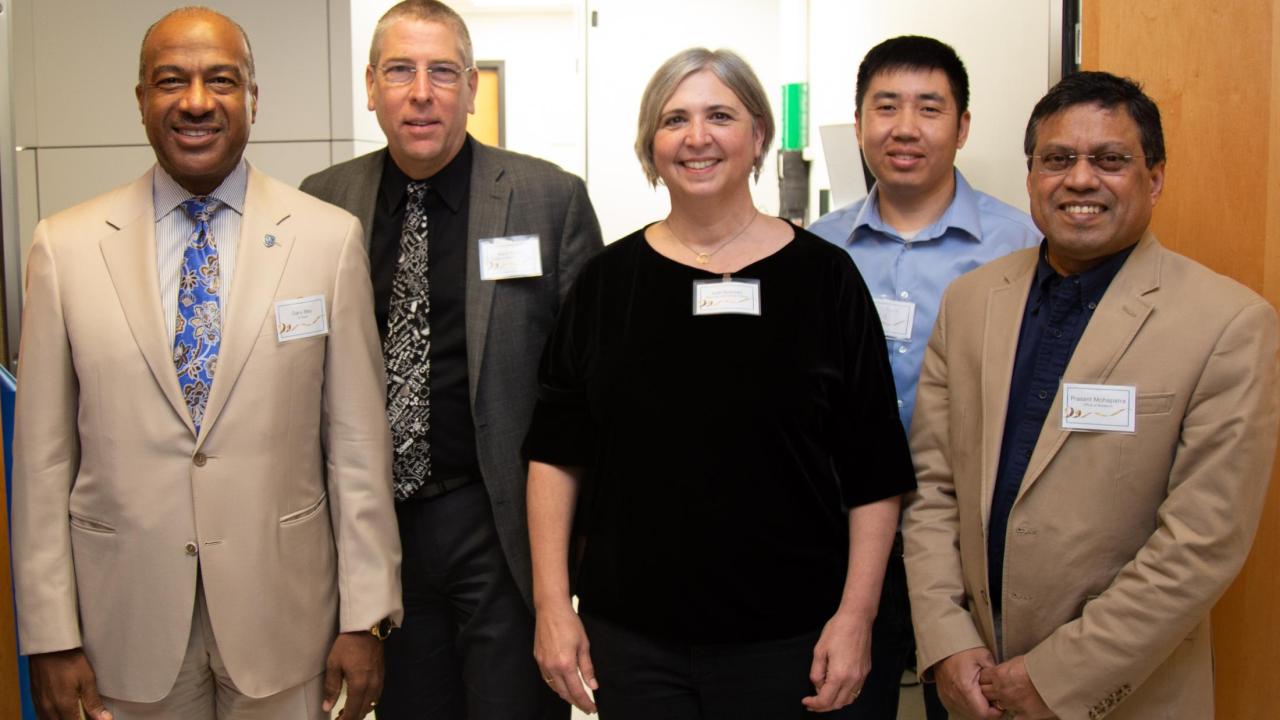 Chancellor Gary May, CBS Dean Mark Winey, Distinguished Professor Jodi Nunnari, staff member Fei Guo and Vice Chancellor for Research Prasant Mohapatra gathered for the opening of the new cryo EM facility on the UC Davis campus. Jen Prahl Gary May, Mark Winey, Jodi Nunnari, Fei Guo and Prasant Mohapatra